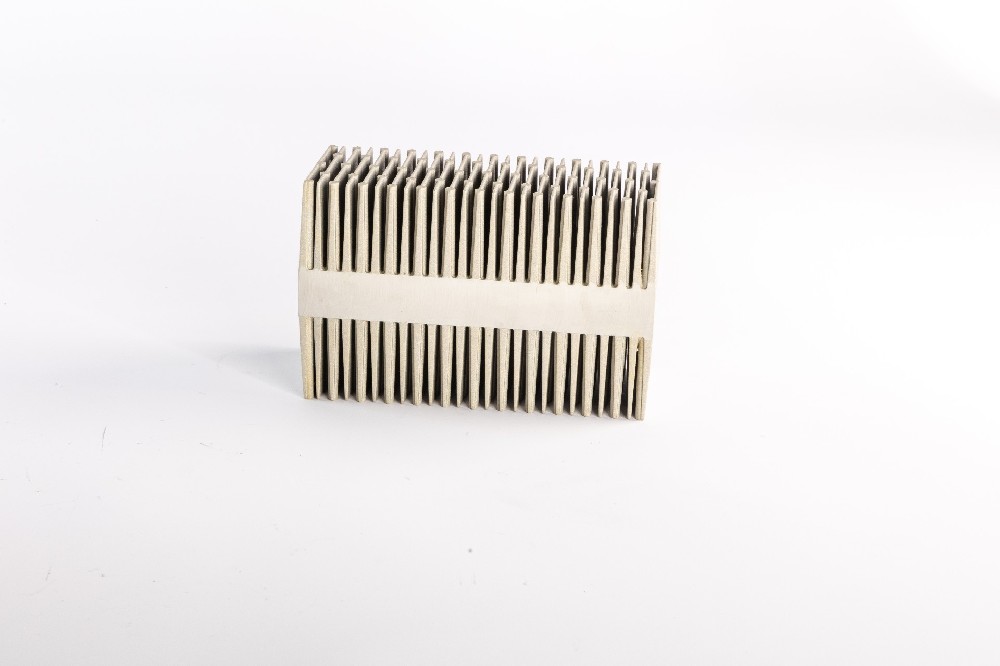 鋁壓鑄件質(zhì)量控制:關鍵步驟與常見問題解決策略